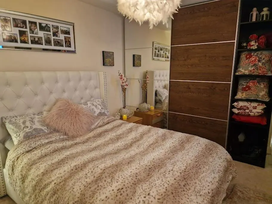 Trinity Cottage 2 Bed With Mezzanine Dublin Irlanda