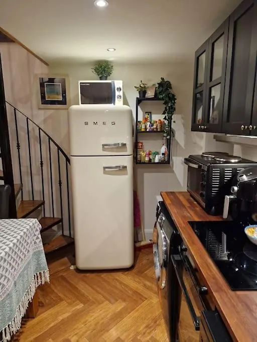 Trinity Cottage 2 Bed With Mezzanine Dublin 0*,