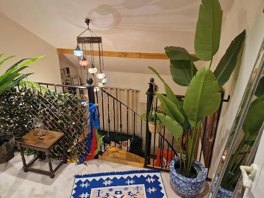 Trinity Cottage 2 Bed With Mezzanine Dublin Irlanda